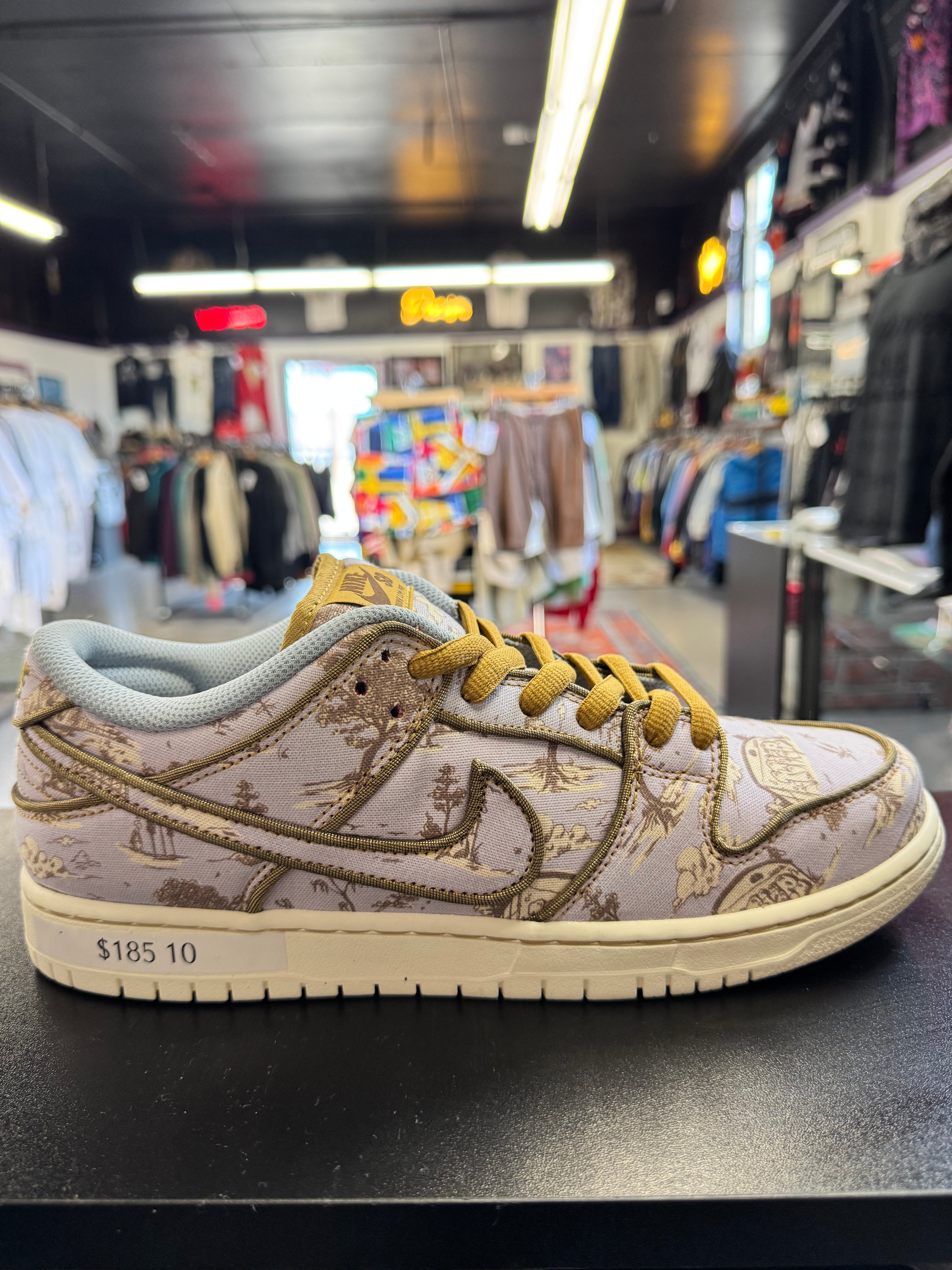 Nike Dunk SB city of style DS